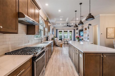 House in Land O' Lakes, Florida 2 bedrooms, 184.13 sq.m. № 1780233 - photo 8