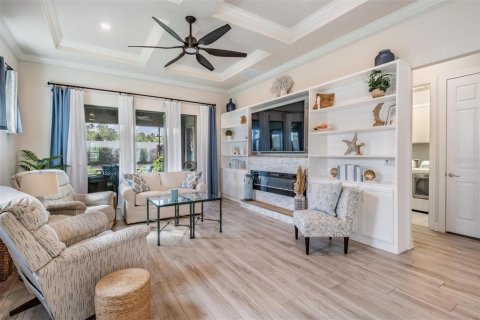 House in Land O' Lakes, Florida 2 bedrooms, 184.13 sq.m. № 1780233 - photo 12