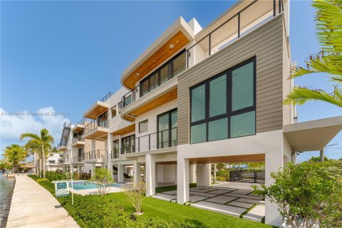 Купить виллу или дом в Ки-Ларго, Флорида 5 спален, 400.04м2, № 1799208 - фото 4