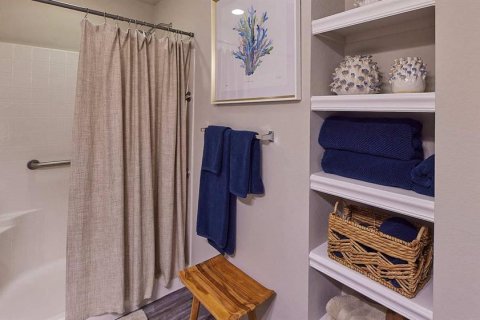 Apartment in Sarasota, Florida 2 bedrooms, 138.61 sq.m. № 2209076 - photo 16