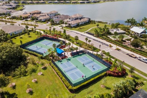 Casa en venta en Sarasota, Florida, 3 dormitorios, 165.74 m2 № 2345168 - foto 8