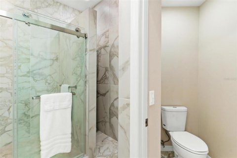 House in Lady Lake, Florida 2 bedrooms, 144.18 sq.m. № 1616298 - photo 29