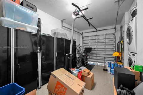 Condominio en venta en Miami, Florida, 3 dormitorios, 138.05 m2 № 1877544 - foto 16