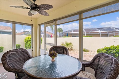 House in The Villages, Florida 2 bedrooms, 102.38 sq.m. № 2166615 - photo 30