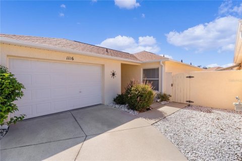 House in The Villages, Florida 2 bedrooms, 102.38 sq.m. № 2166615 - photo 4