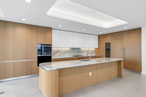 Купить кондоминиум в Уэст-Палм-Бич, Флорида 6 комнат, 412.11м2, № 2082806 - фото 8