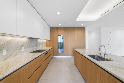 Купить кондоминиум в Уэст-Палм-Бич, Флорида 6 комнат, 412.11м2, № 2082806 - фото 11