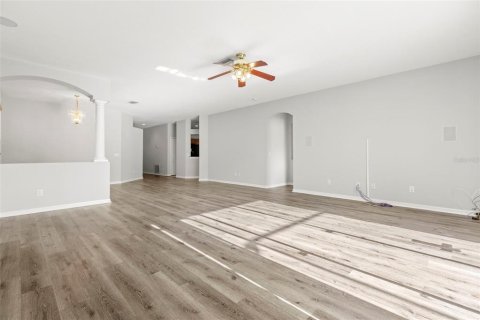 Villa ou maison à vendre à Riverview, Floride: 4 chambres, 238.67 m2 № 1650772 - photo 7