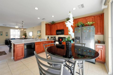 Touwnhouse à louer à Orlando, Floride: 3 chambres, 164.53 m2 № 2109314 - photo 13