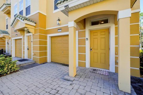 Touwnhouse à louer à Orlando, Floride: 3 chambres, 164.53 m2 № 2109314 - photo 2