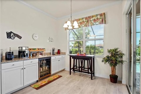 House in Port Charlotte, Florida 4 bedrooms, 220.55 sq.m. № 2166778 - photo 13