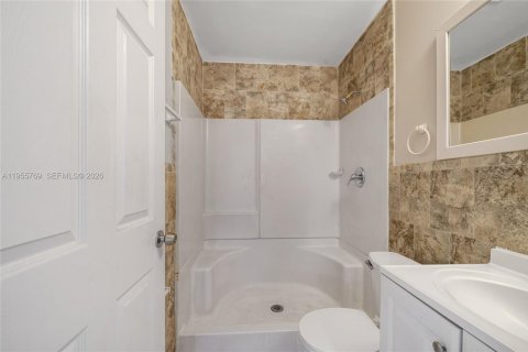 Villa ou maison à vendre à West Palm Beach, Floride: 3 chambres, 176.89 m2 № 2026671 - photo 24