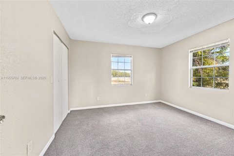 Villa ou maison à vendre à West Palm Beach, Floride: 3 chambres, 176.89 m2 № 2026671 - photo 16