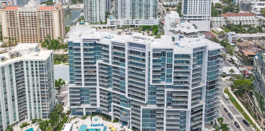Condo à Sarasota, Floride, 2 chambres  № 2314314