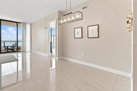 Copropriété à vendre à Sarasota, Floride: 2 chambres, 164.44 m2 № 2314314 - photo 28