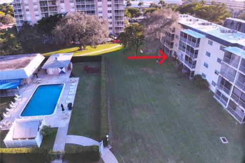 Copropriété à vendre à Coral Springs, Floride: 1 chambre, 93.18 m2 № 1995202 - photo 3