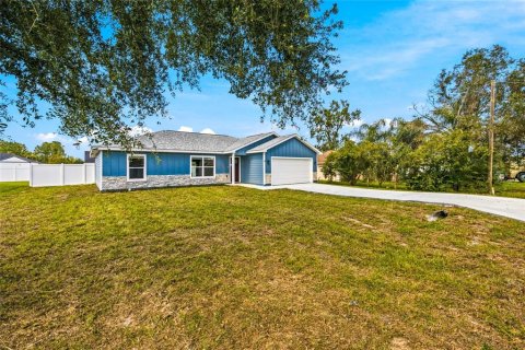 Villa ou maison à vendre à Ocala, Floride: 3 chambres, 126.35 m2 № 2428891 - photo 2