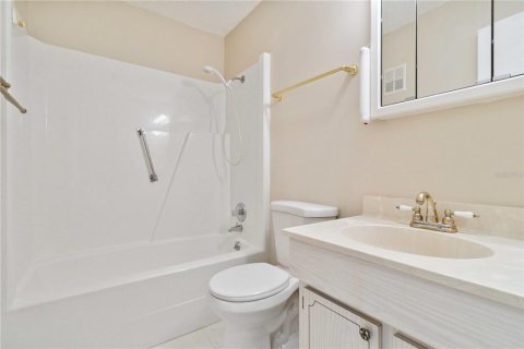 Copropriété à vendre à Saint Petersburg, Floride: 2 chambres, 115.66 m2 № 1673500 - photo 24