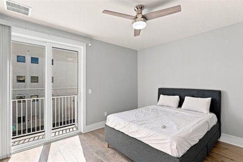 Купить таунхаус в Сарасота, Флорида 8 комнат, 227.7м2, № 2347303 - фото 28