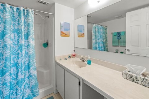 Купить кондоминиум в Пунта-Горда, Флорида 4 комнаты, 96.99м2, № 1597124 - фото 16
