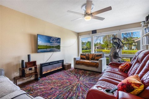 Copropriété à vendre à Orlando, Floride: 2 chambres, 105.82 m2 № 1568345 - photo 3
