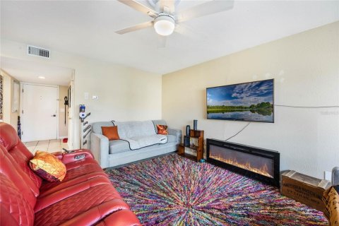 Copropriété à vendre à Orlando, Floride: 2 chambres, 105.82 m2 № 1568345 - photo 10