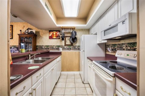 Copropriété à vendre à Orlando, Floride: 2 chambres, 105.82 m2 № 1568345 - photo 12