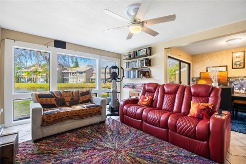 Copropriété à vendre à Orlando, Floride: 2 chambres, 105.82 m2 № 1568345 - photo 8