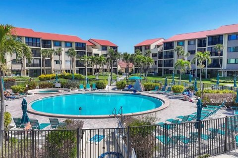 Condo in Sarasota, Florida, 2 bedrooms  № 1634074 - photo 30