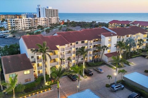 Condo in Sarasota, Florida, 2 bedrooms  № 1634074 - photo 2