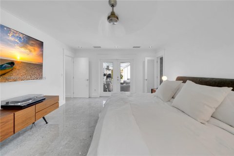 Купить виллу или дом в Майами, Флорида 4 спальни, 226.03м2, № 2056492 - фото 28