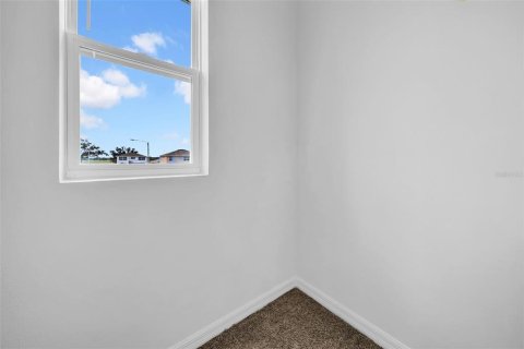 House in Spring Hill, Florida 5 bedrooms, 242.01 sq.m. № 1837858 - photo 29