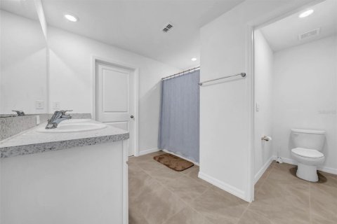 House in Spring Hill, Florida 5 bedrooms, 242.01 sq.m. № 1837858 - photo 27