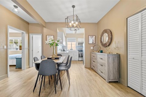 Снять в аренду квартиру в Майами-Бич, Флорида 2 спальни, 83.61м2, № 1926004 - фото 6