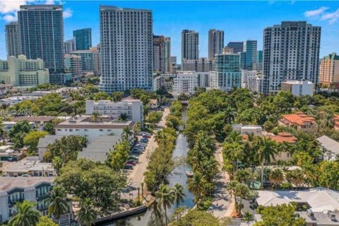 Copropriété à louer à Fort Lauderdale, Floride: 1 chambre, 42.64 m2 № 2019974 - photo 9