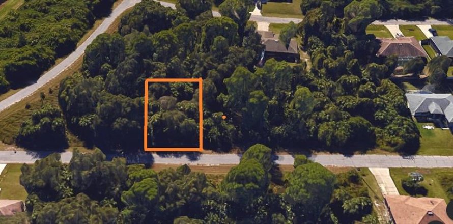 Terreno en North Port, Florida № 2162908