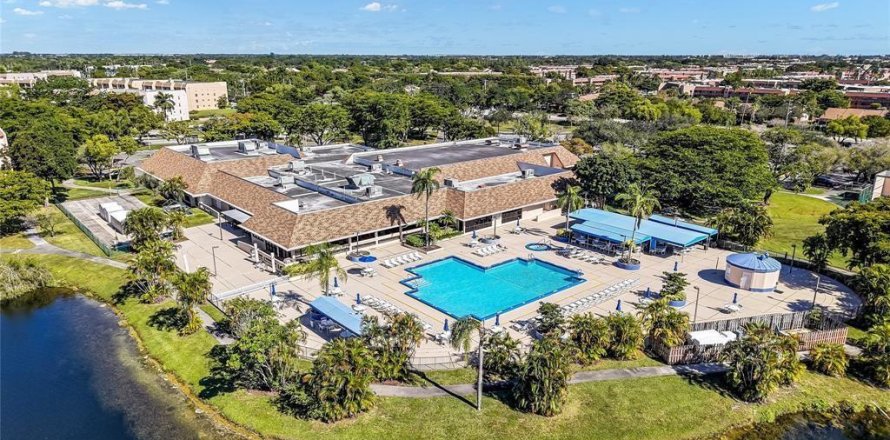 Condo in Sunrise, Florida, 2 bedrooms  № 2262302