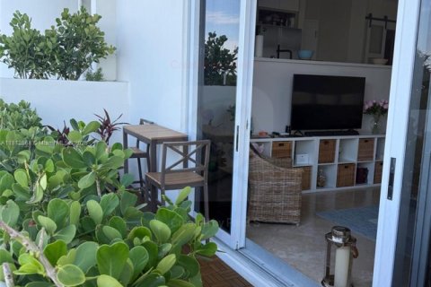 Copropriété à louer à Miami Beach, Floride: 2 chambres, 101.82 m2 № 1787056 - photo 8