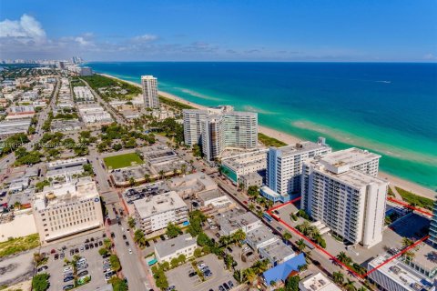 Copropriété à louer à Miami Beach, Floride: 2 chambres, 101.82 m2 № 1787056 - photo 4