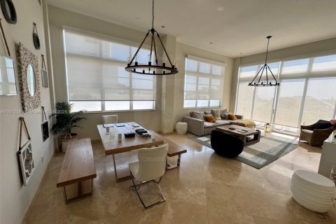 Copropriété à louer à Miami Beach, Floride: 2 chambres, 101.82 m2 № 1787056 - photo 15