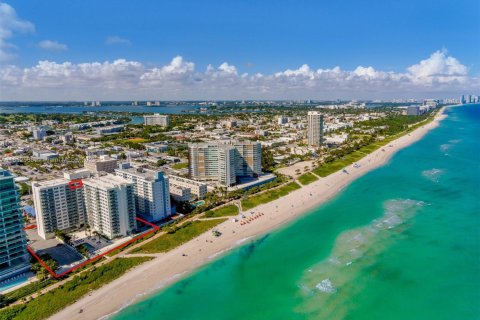 Copropriété à louer à Miami Beach, Floride: 2 chambres, 101.82 m2 № 1787056 - photo 2