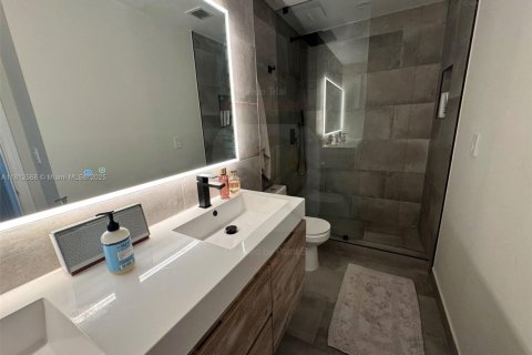 Copropriété à louer à Miami Beach, Floride: 2 chambres, 101.82 m2 № 1787056 - photo 21