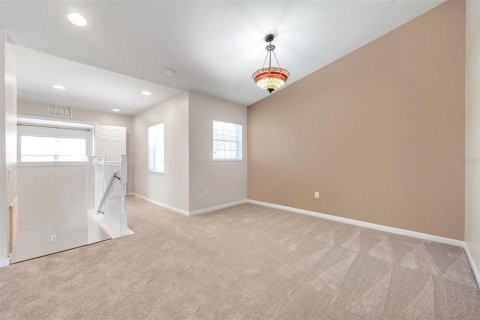 Townhouse in Riverview, Florida 3 bedrooms, 164.53 sq.m. № 1722941 - photo 5