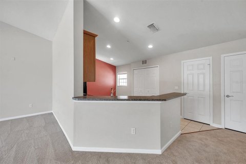 Townhouse in Riverview, Florida 3 bedrooms, 164.53 sq.m. № 1722941 - photo 9