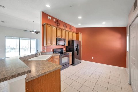 Townhouse in Riverview, Florida 3 bedrooms, 164.53 sq.m. № 1722941 - photo 11
