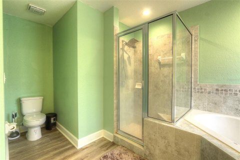 House in Frostproof, Florida 4 bedrooms, 166.85 sq.m. № 2147999 - photo 23