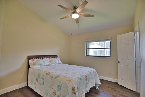 House in Port Charlotte, Florida 3 bedrooms, 222.32 sq.m. № 1426689 - photo 27