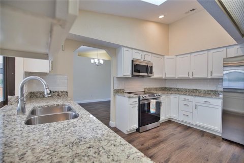 House in Port Charlotte, Florida 3 bedrooms, 222.32 sq.m. № 1426689 - photo 18