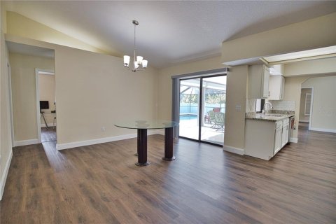 House in Port Charlotte, Florida 3 bedrooms, 222.32 sq.m. № 1426689 - photo 25