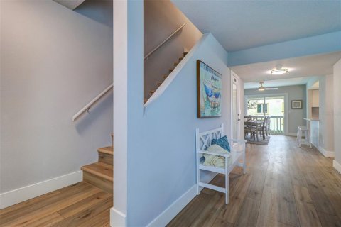 Commercial property in Indian Rocks Beach, Florida 6 bedrooms, 379.04 sq.m. № 1885090 - photo 25
